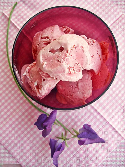 Lody mascarpone z malinami w kuwecie 5 l