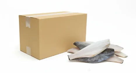 Halibut filet ze skórą cięty bez polifosforanów mrożony IQF (400-800 g) 10 kg (8 kg bez glazury)